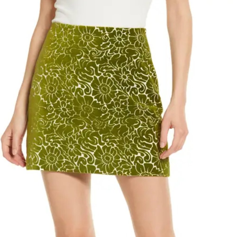 NWT & OTHER STORIES Floral Textured Miniskirt In Green Velvet